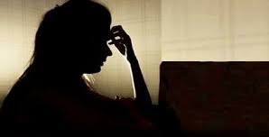 दुष्कर्म पीड़िता नर्स का छलका दर्द: ‘अब बाहर कैसे जाऊंगी…’, बार-बार दोहरा रही एक ही बात, खाना-पानी किया बंद