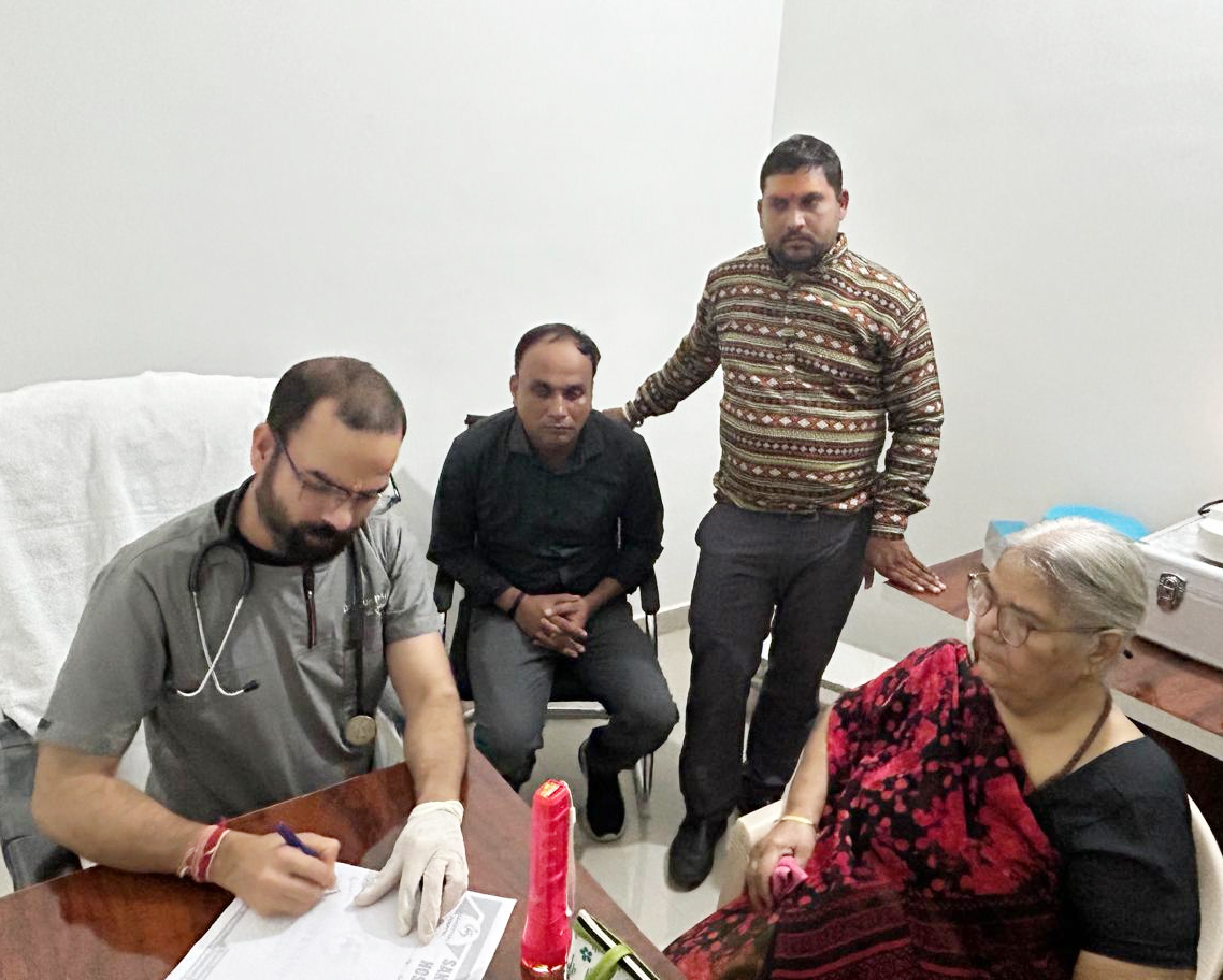 Dr Arun Prakash Dwivedi and Team